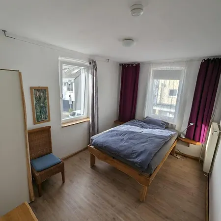 Hof Am Rhein * Köln
