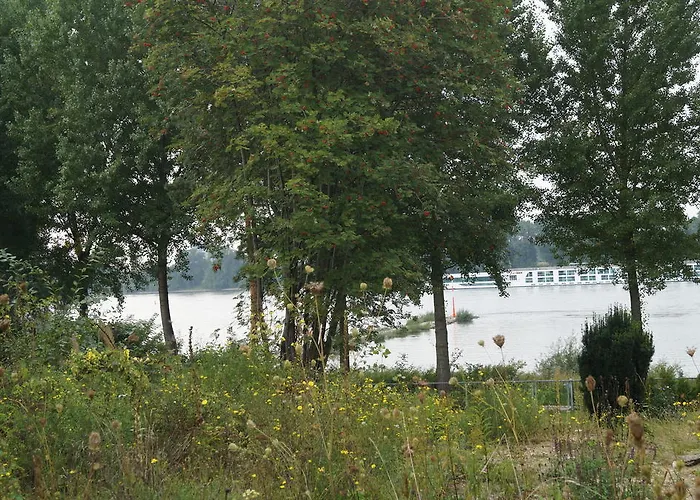 Semesterbostad Hof Am Rhein