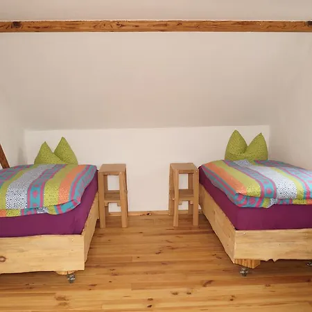 Hof Am Rhein بيت للعطل