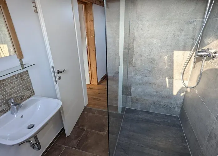 Hof Am Rhein Semesterbostad Köln